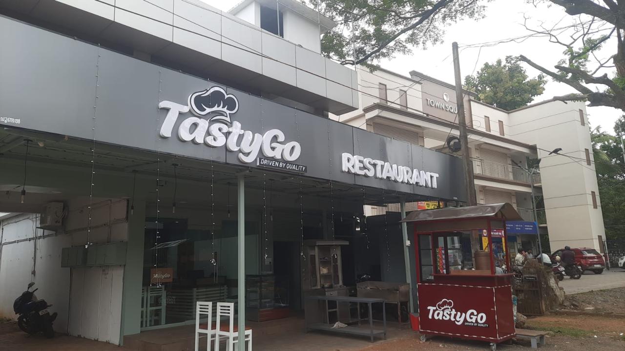 TastyGo Restaurant - Choondal