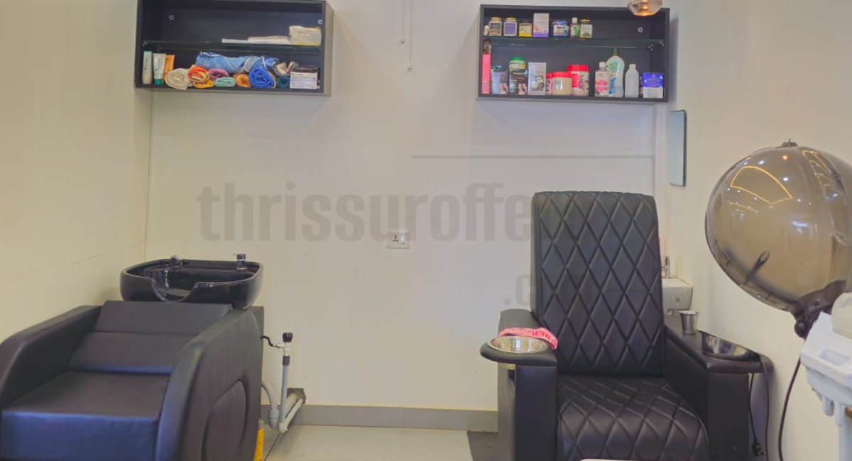 Ziya Makeup - Kunnamkulam, Thrissur 
