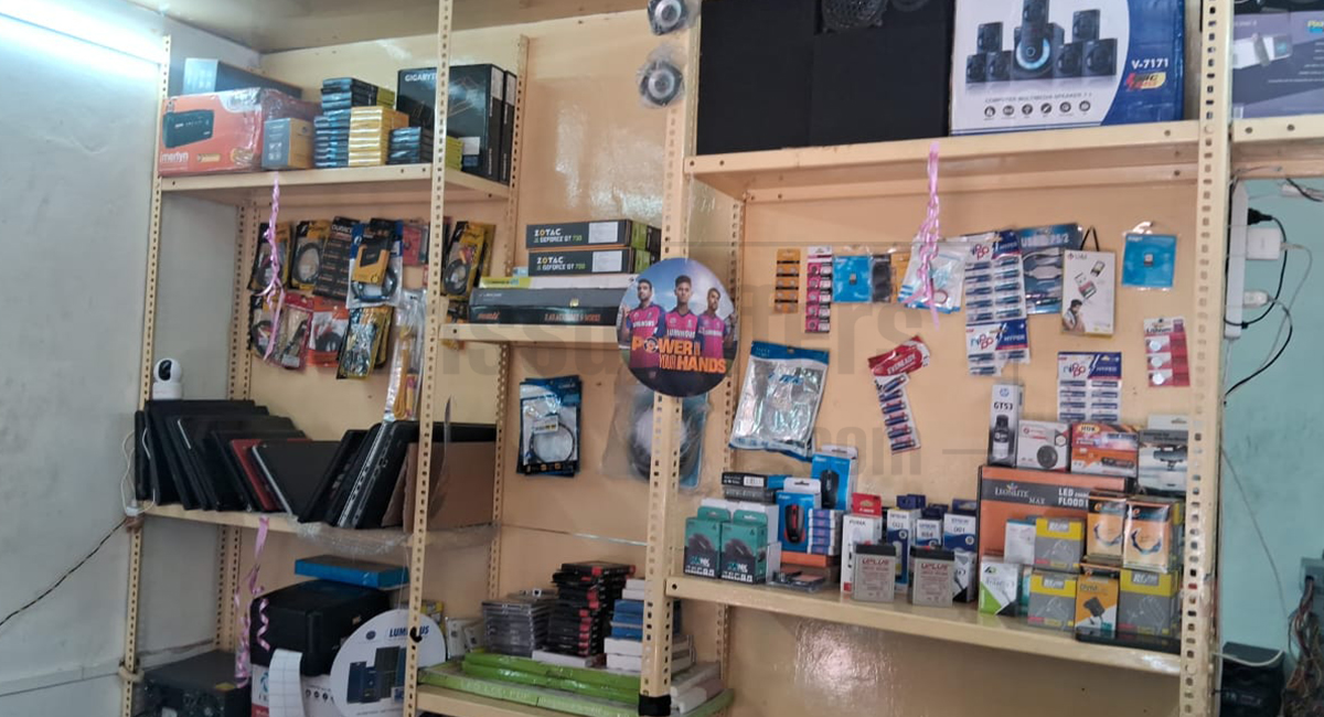 E & E Computers  - Mullurkara